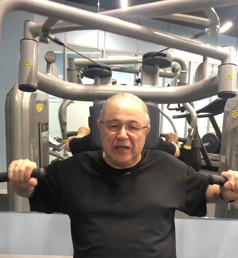 "Потеря сил, вялость": задыхающийся Петросян вышел на связь из клиники