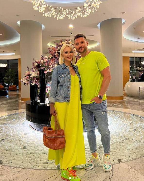 "Ну ты и жрешь": растолстевшая Кудрявцева уехала от мужа к другому мужчине