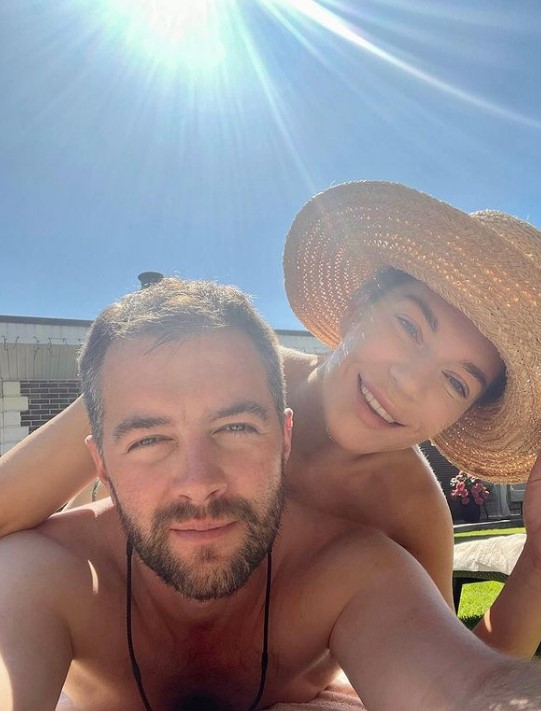 Интимное фото звезды «Ворониных» с мужем всплыло в Сети