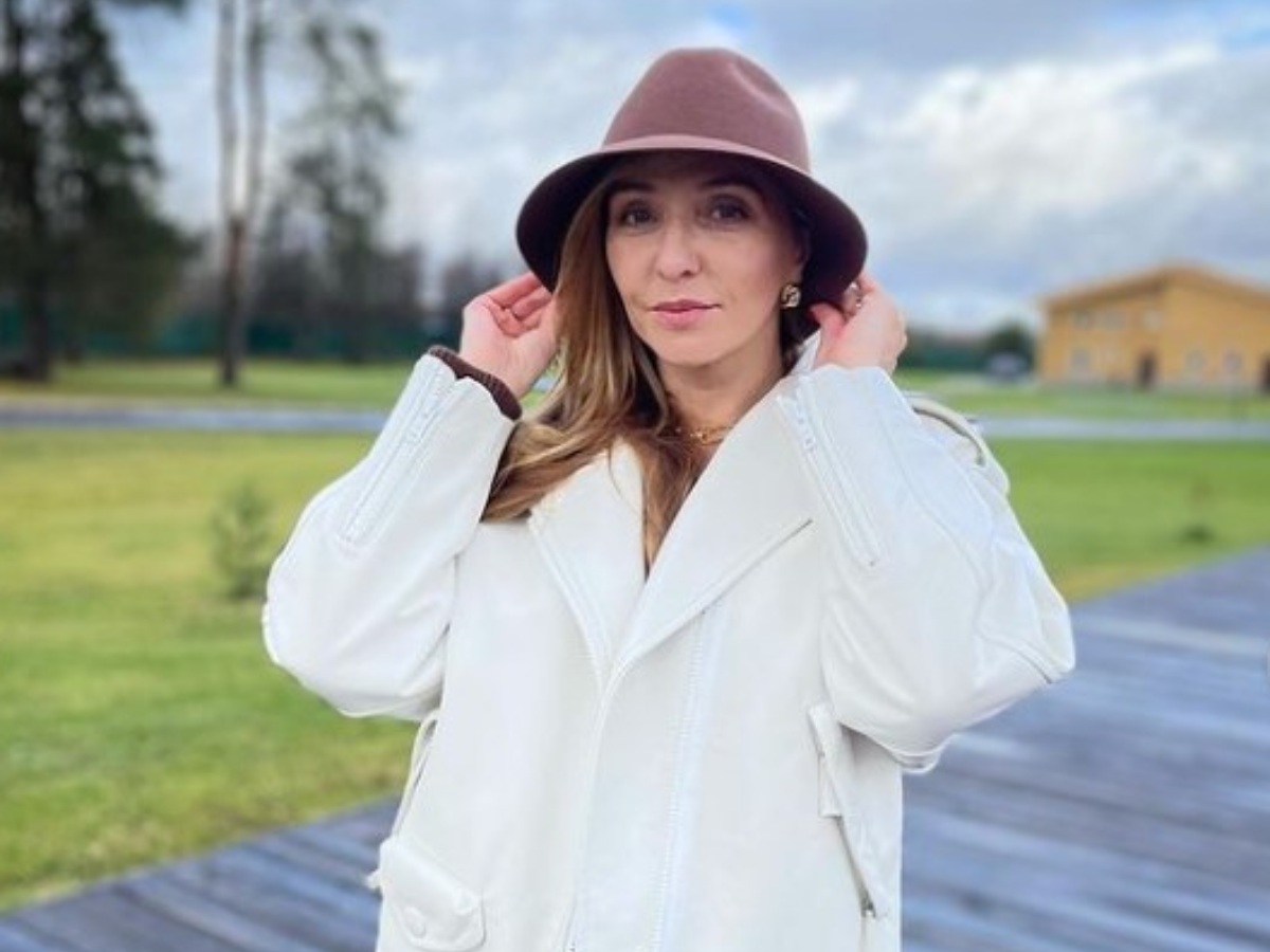 Ностальгия или безденежье? Миллионерша Навка вышла в свет в странном виде