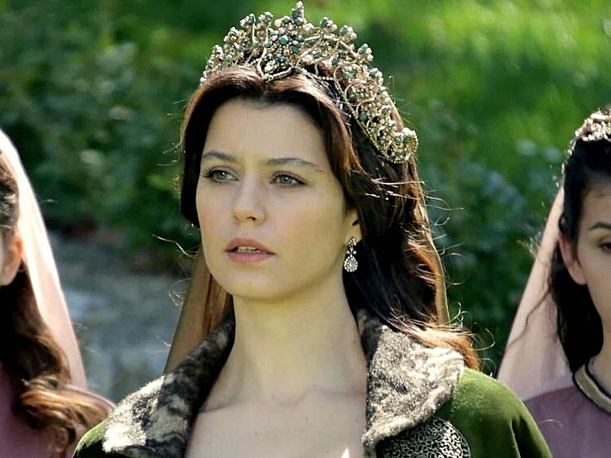 Ангел или дьявол во плоти? В чем трагедия главной героини «Империи Кесем»