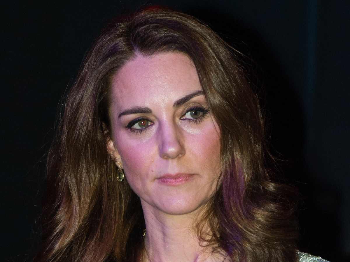 «Очевидно, над ней сильно издевались»: Кейт Миддлтон заработала серьезную болезнь на фоне жестокого обращения