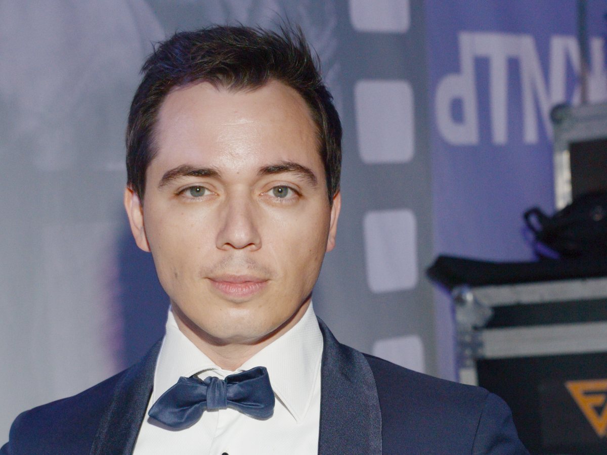 Показавший блондинку и двоих детей Газманов: «И вдруг тебя выносит в спокойные воды»