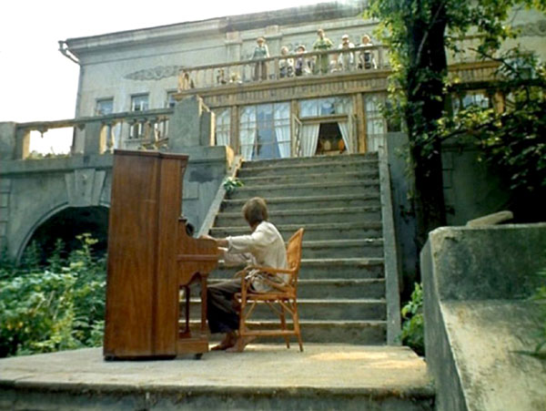 Последний раз усадьбу реставрировали в 1977-м, перед съемками