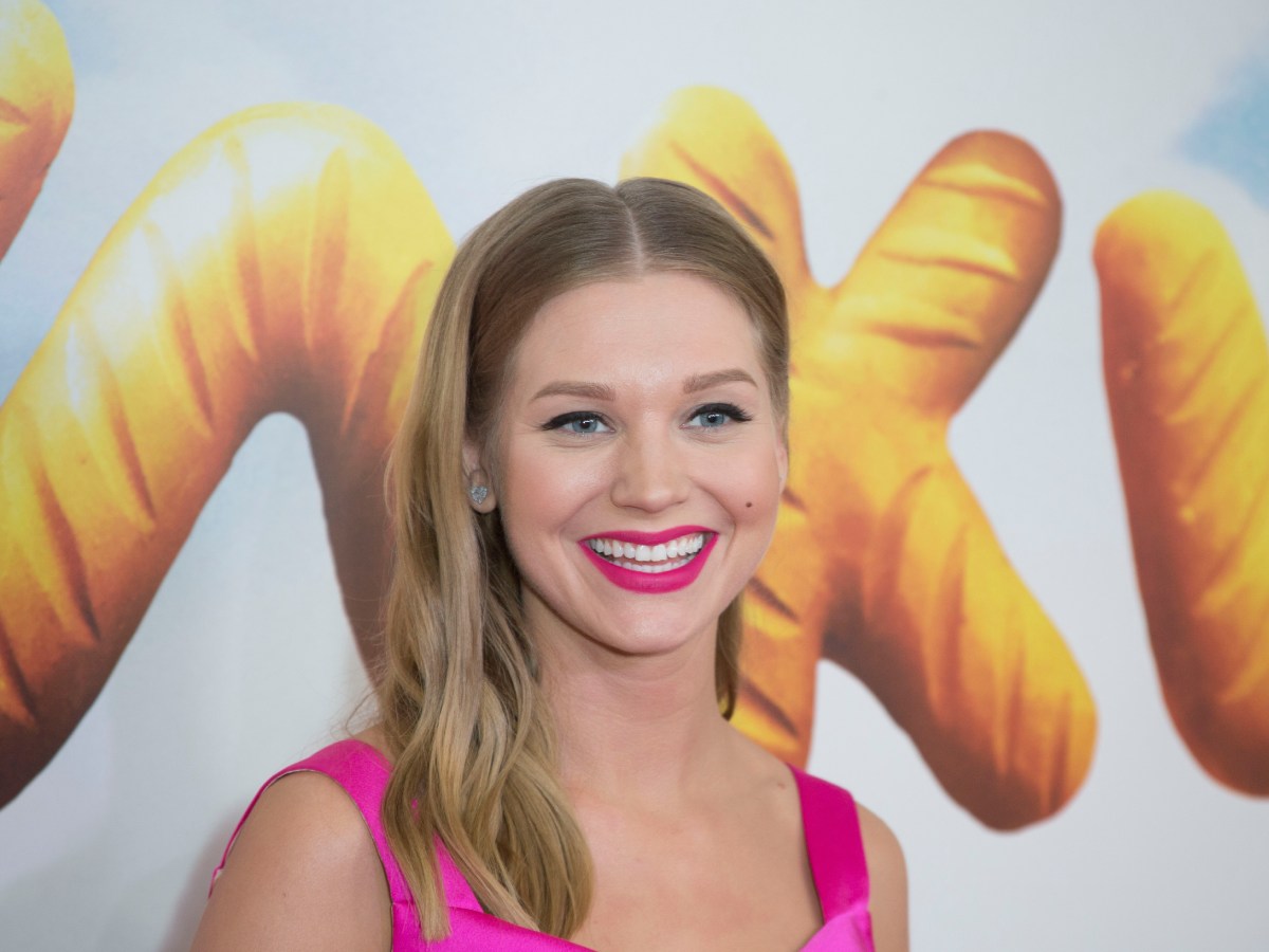 Дочь забрал Харламов: Кристина Асмус бесследно исчезла после антироссийских высказываний