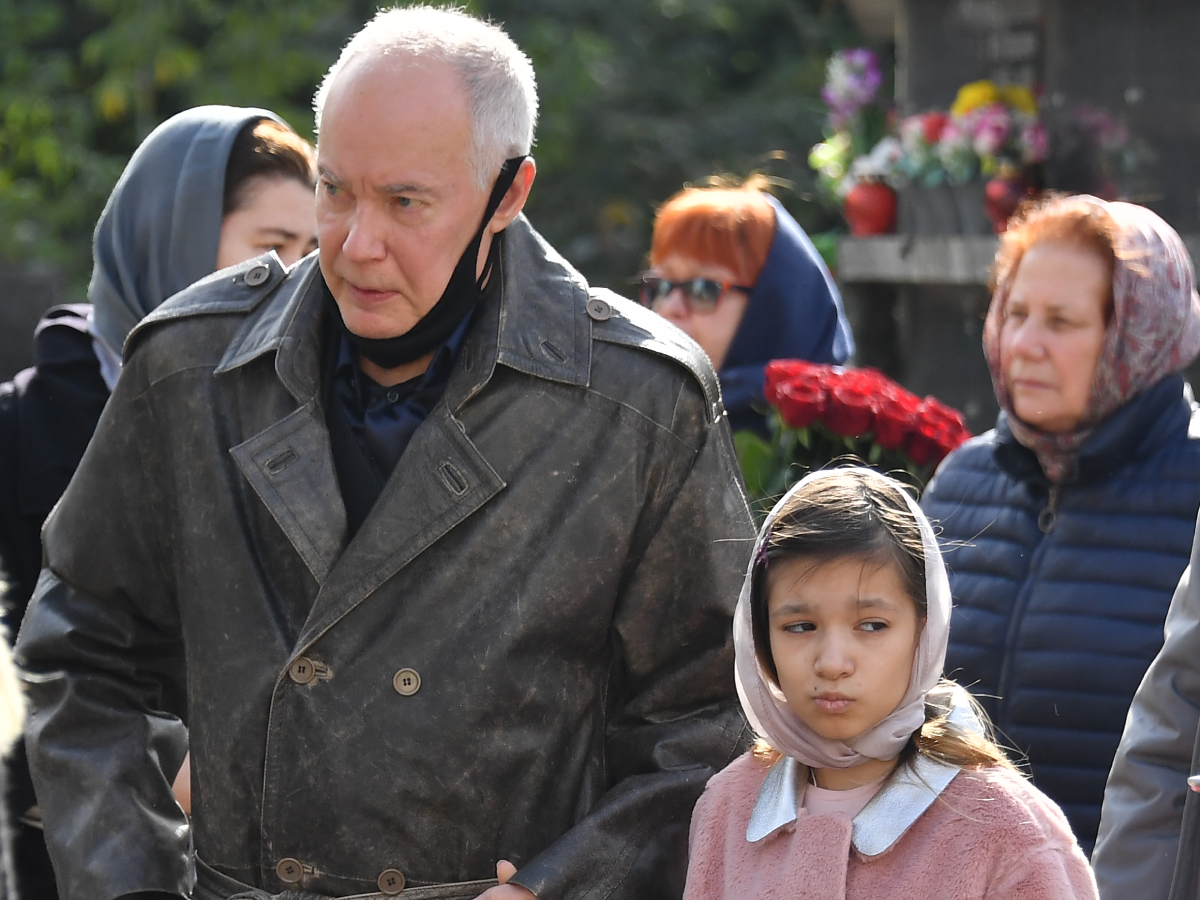 «Не могу сказать, что все нормально»: состояние потерявшей мать внучки Владимира Конкина вызывает опасения