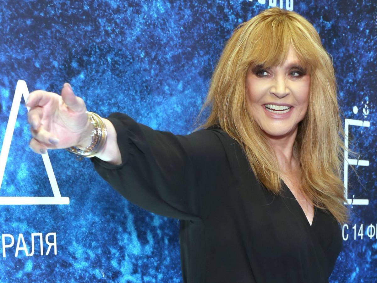 Назван срок возвращения Пугачевой в Россию