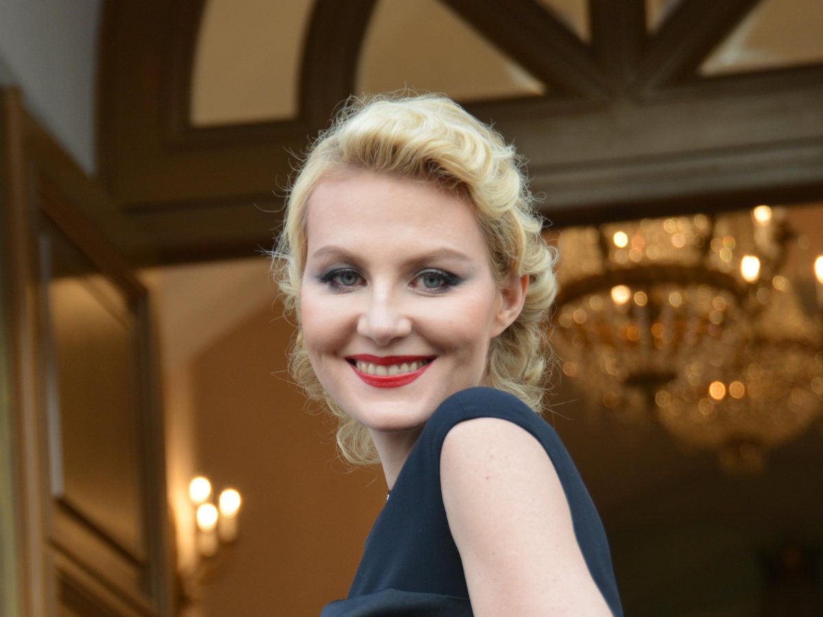 Роман с трансгендером за спиной Земфиры**? Признание бывшей помощницы Литвиновой вызвало шок