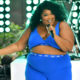 Lizzo превращает толстушек в стерв