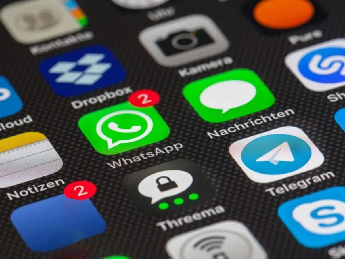 Пострадает не только WhatsApp: какие мессенджеры попали под запрет для российских учителей