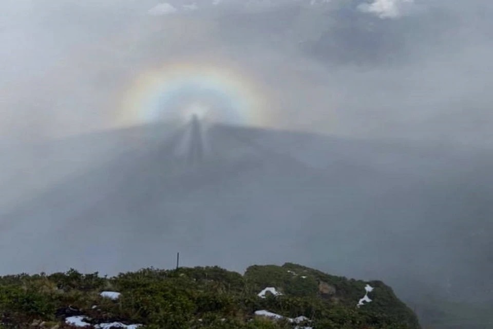 В горах Сочи заметили «брокенского призрака»