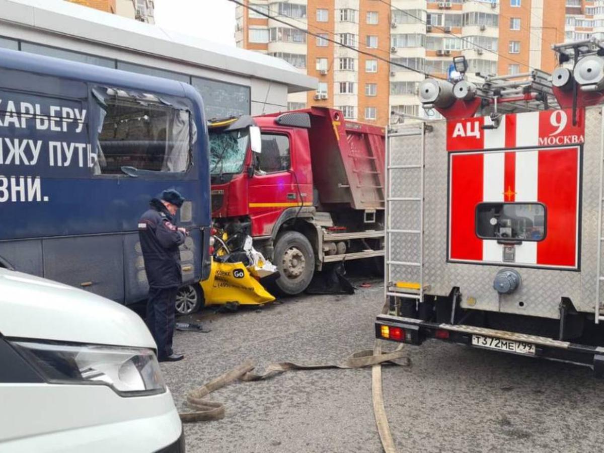 авария такси в москве