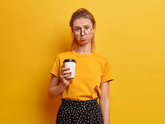 грустная-девушка