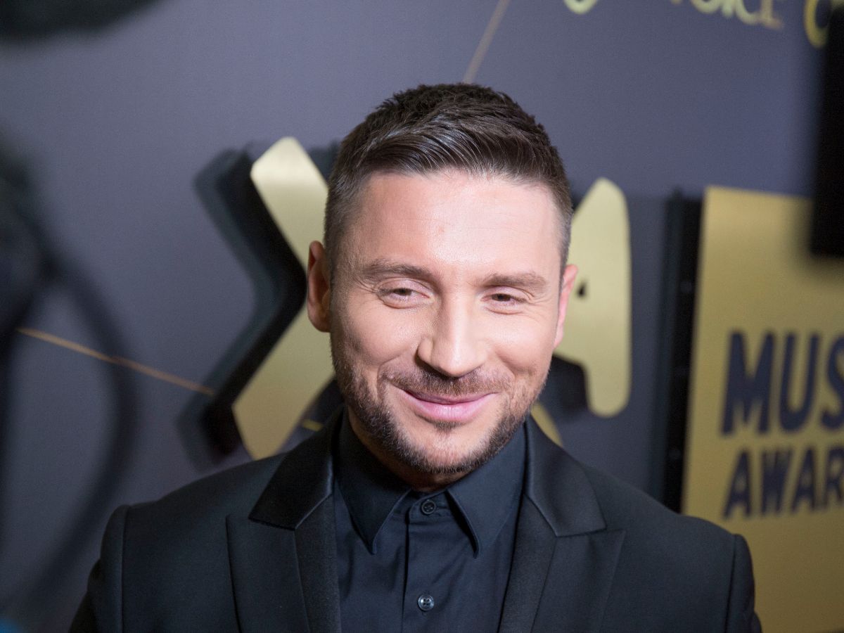 Милая перепалка сына и дочери Сергея Лазарева попала на видео