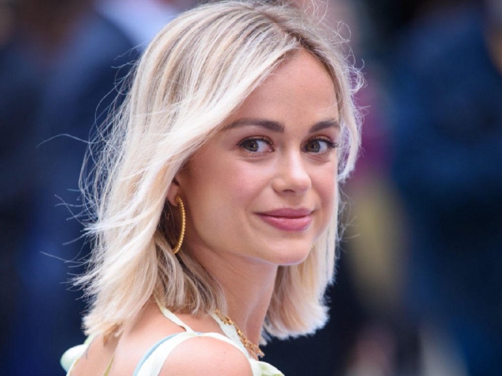 «Самая красивая королевская особа»: что известно об ангелоподобной леди Амелии Виндзор