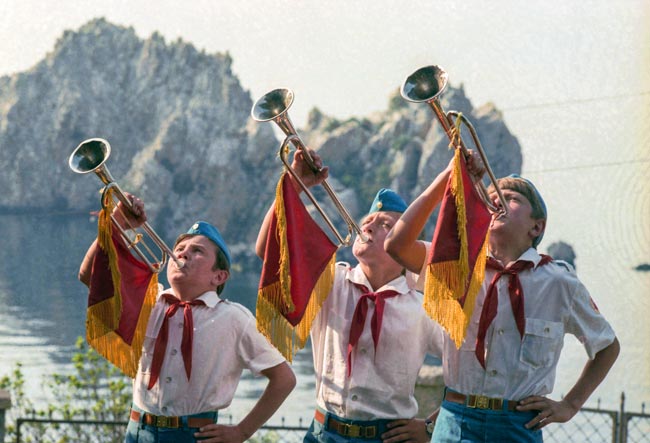 Пионерский-лагерь-«Артек»3