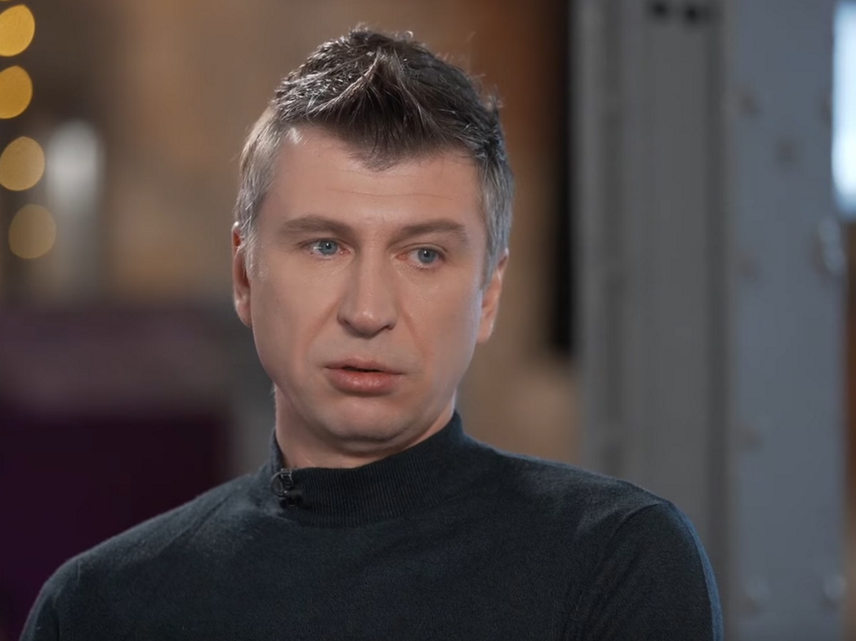 "Что-то вырезали в голове": Алексей Ягудин перестал выходить на связь после серьезной операции