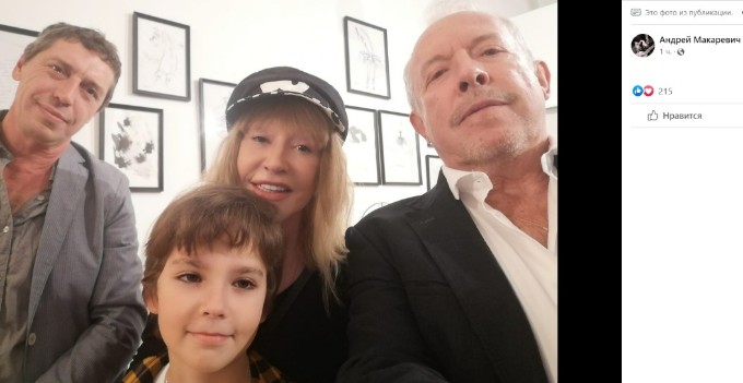 Гарри скоро перерастет маму: почерневшая Пугачева вывела сына в свет