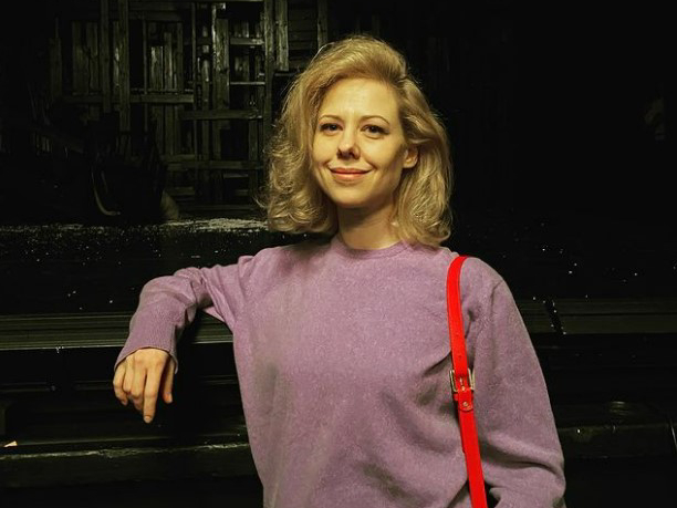 "Он зашел в эту ванную и больше оттуда не вышел": известная певица откровенно рассказала о смерти мужа