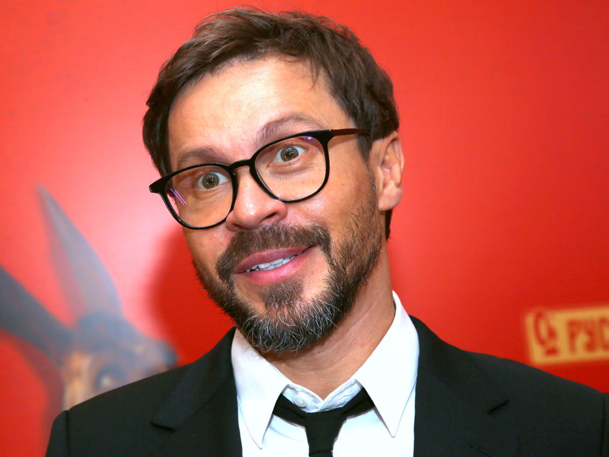 «Инспектор Лосев» пощупал глазами грудь любовницы Деревянко