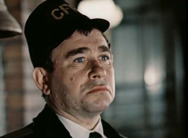 Михаил Светин в фильме «Безымянная звезда»