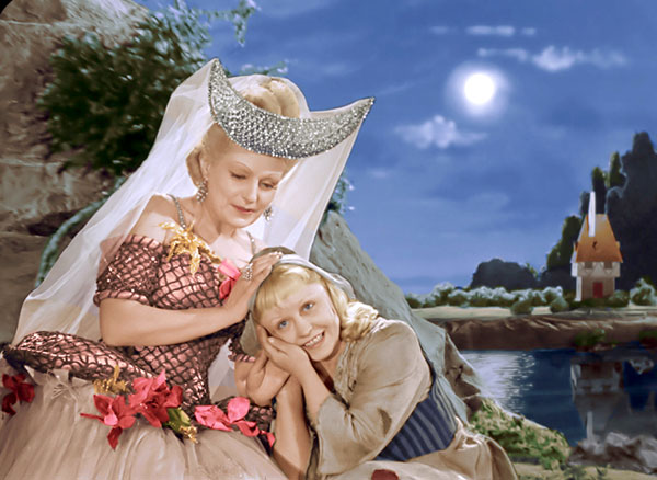 Прекрасные Варвара Мясникова и Янина Жеймо в фильме «Золушка» (1947 г.)