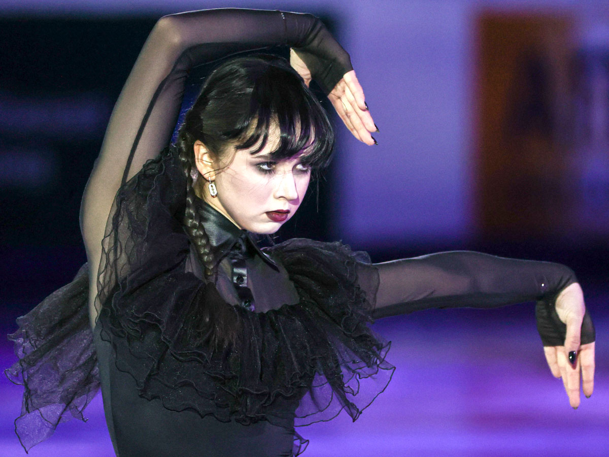 Зачем у Камилы забрали медаль: уличенная в допинге американка недовольна оправданием Валиевой