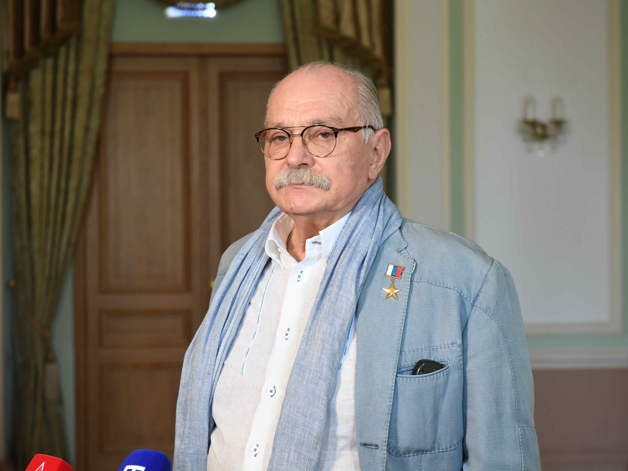 Никита Михалков Врачи сделали все, что могли: Никиту Михалкова увезли из больницы