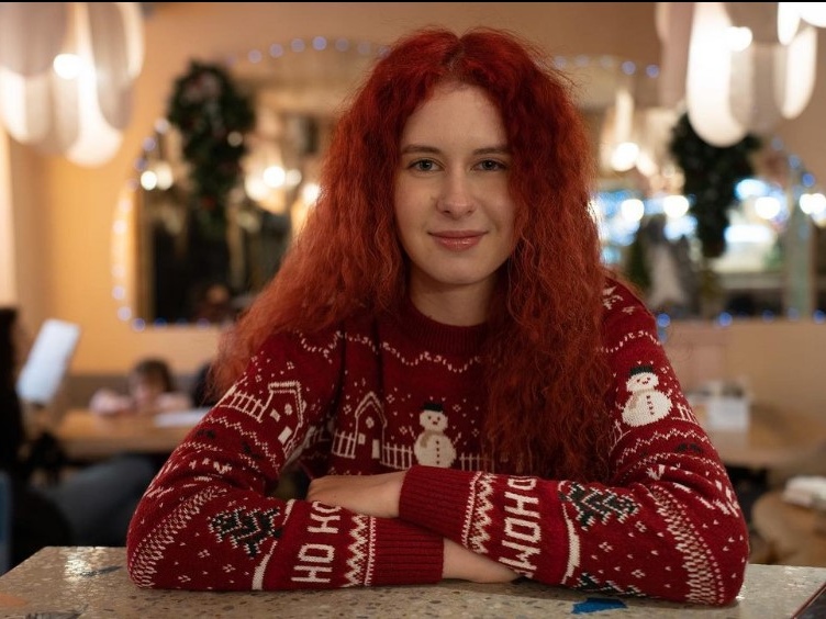 Ревность, тоска и зависть: необычная дочь Якубовича осталась одна в важный день