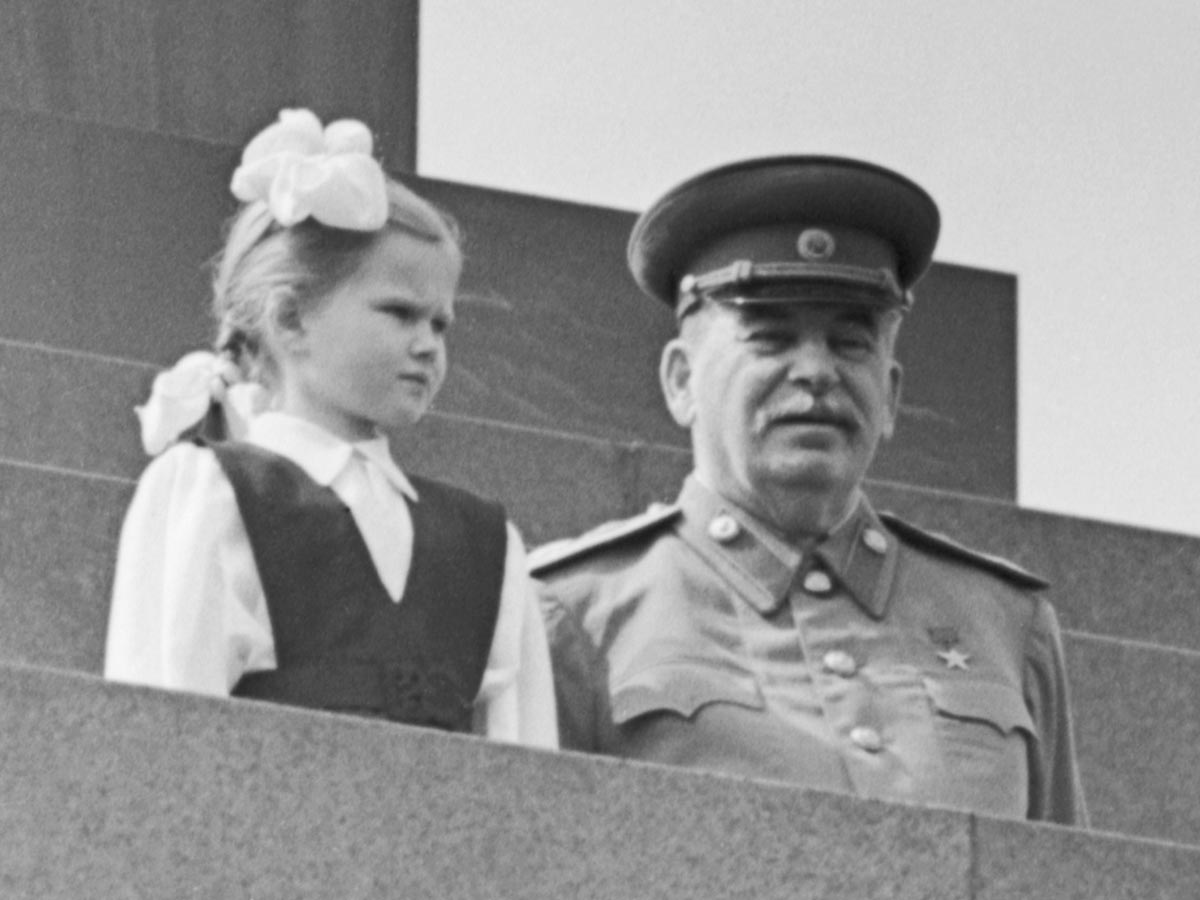 Вера Кондакова и Иосиф Сталин