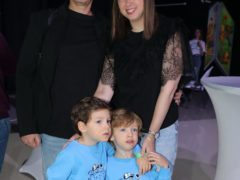 Александр Яценко с сыновьями