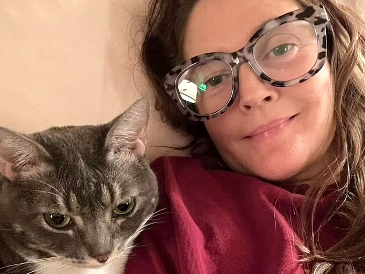 Кот Дрю Бэрримор - извращенец