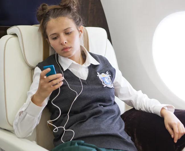 Любовь Аксенова в сериале «Закрытая школа»