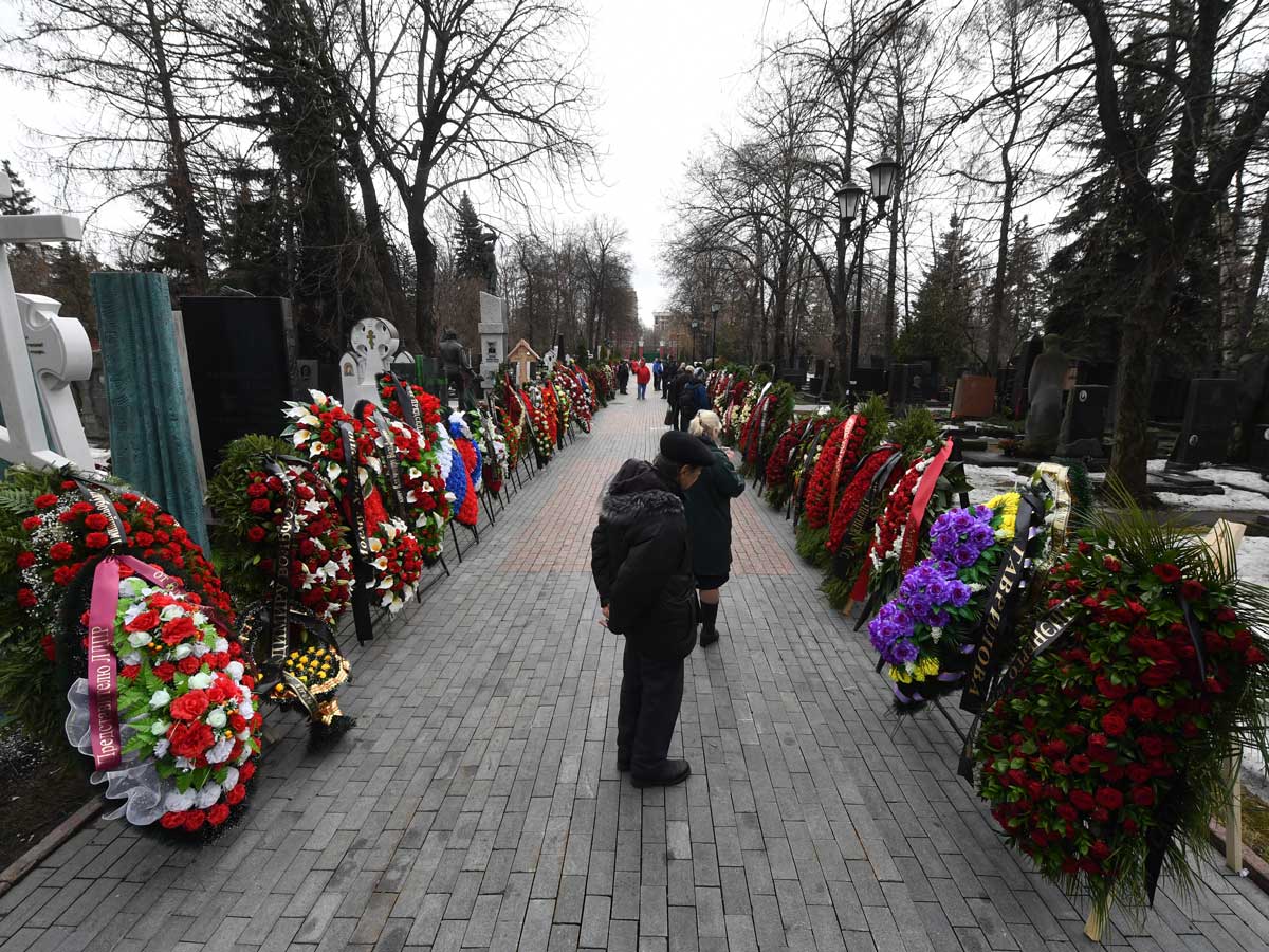 Новодевичье-кладбище