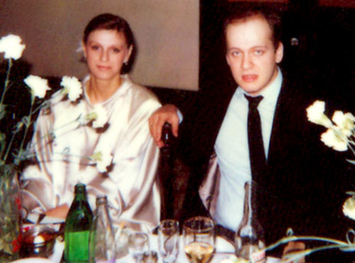 Денис Евстигнеев ушел от Татьяны Цыплаковой (слева) из-за дочки «Атоса»