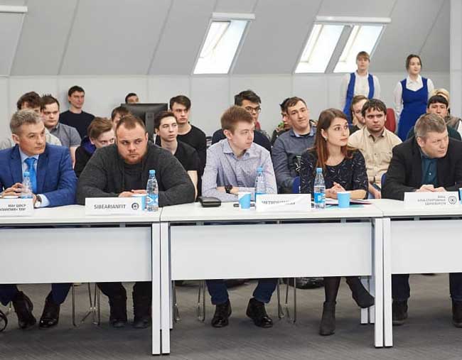 Виктор-Комов3