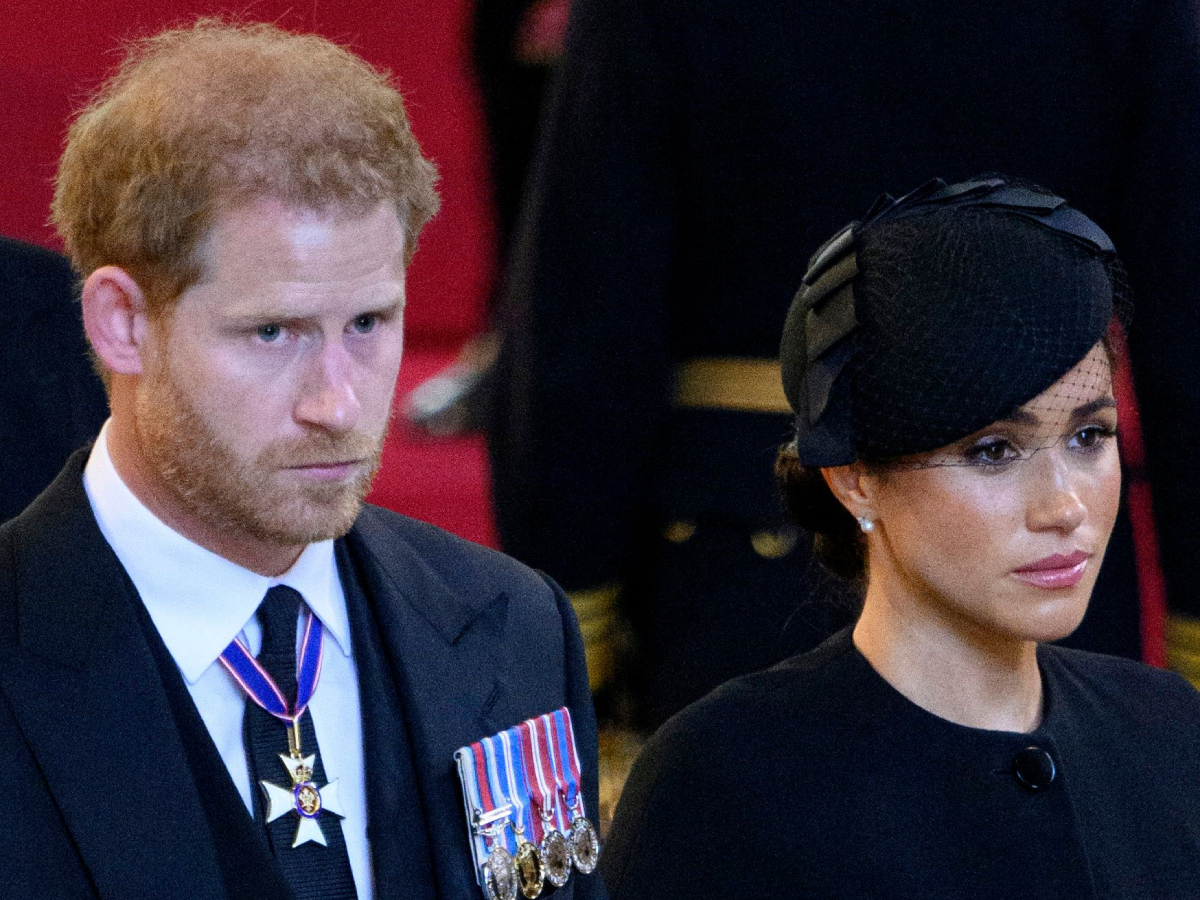 Скоро развод: принц Гарри поговорил с Уильямом о возвращении в Лондон за спиной у Меган Маркл