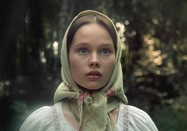 Елена Корикова в фильме «Барышня-крестьянка»