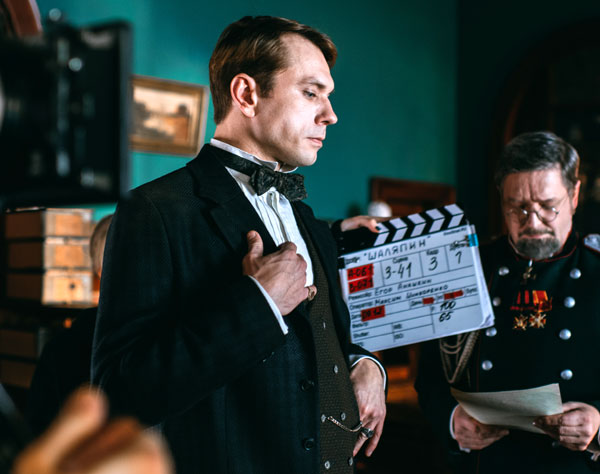 Александр Горбатов довольно четко передал особенности характера великого Шаляпина, а в жизни… Вряд ли Федор Иванович побоялся бы ответить за свои слова и уж тем более не молчал бы, если бы ему приписывали то, чего он не говорил