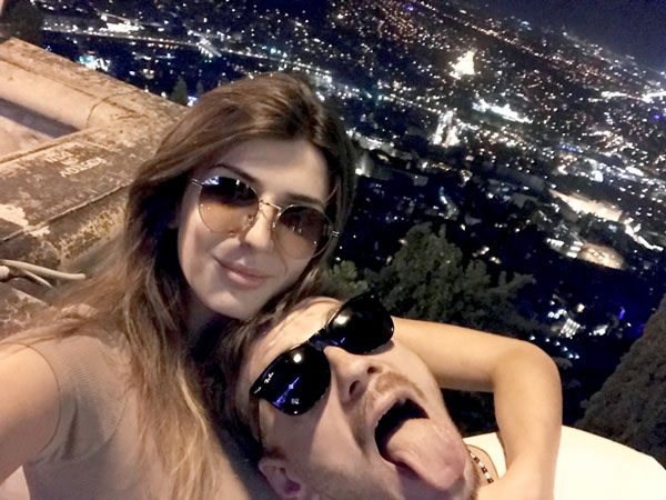 Актер часто бывает в Грузии - на родине жены Вики