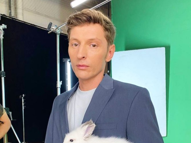 Насмешка над Ургантом и влиятельные гости: что произошло на съемках шоу Павла Воли