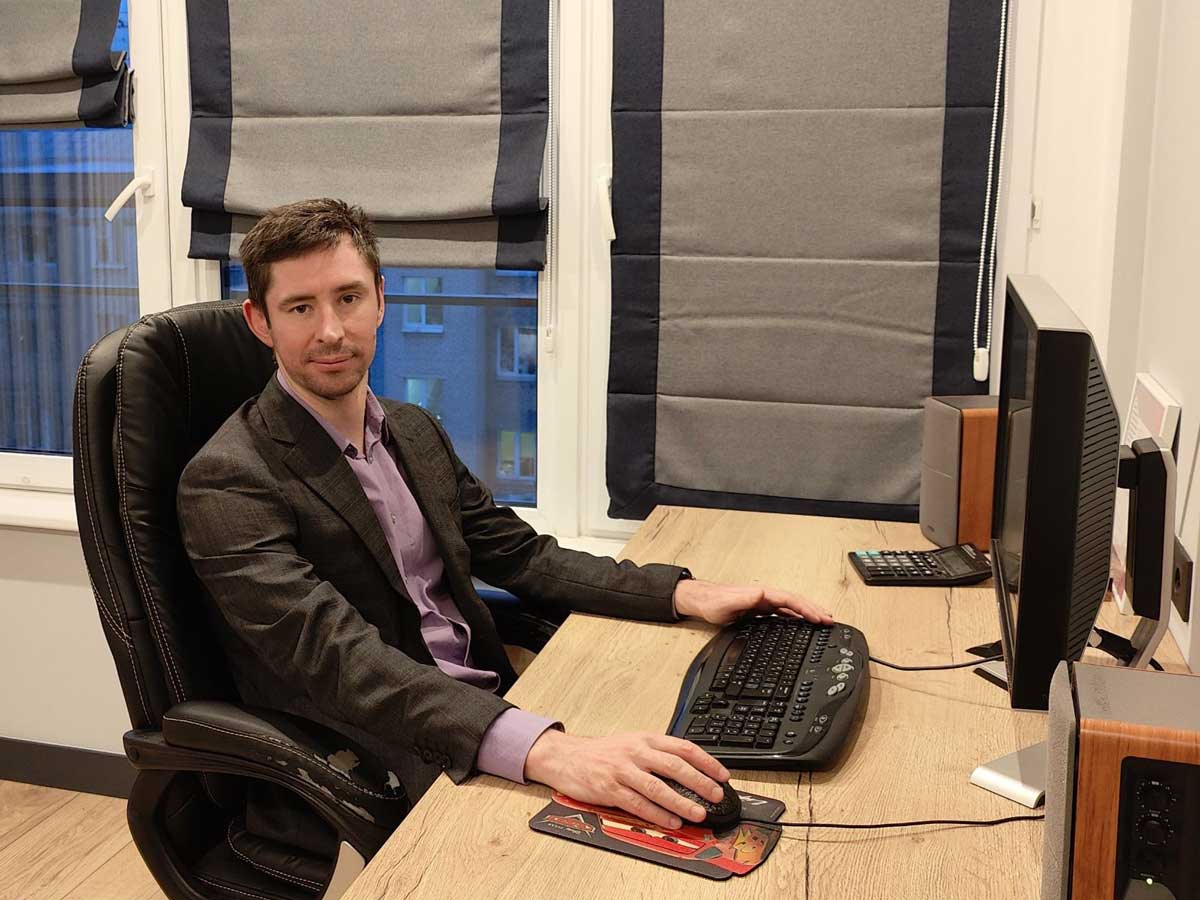 Сергей Симонов