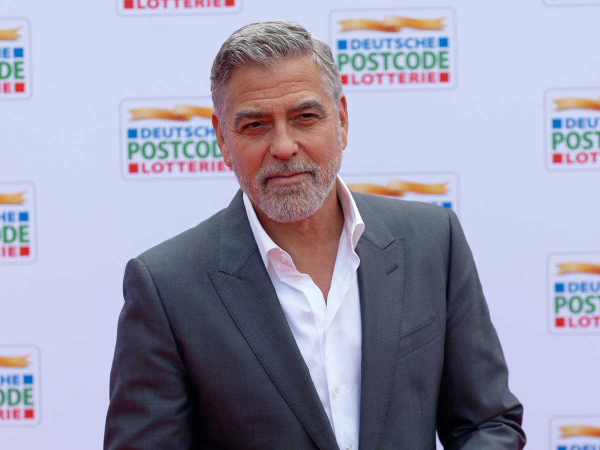 Помешался и совсем усох: тающего на глазах Джорджа Клуни не узнают друзья