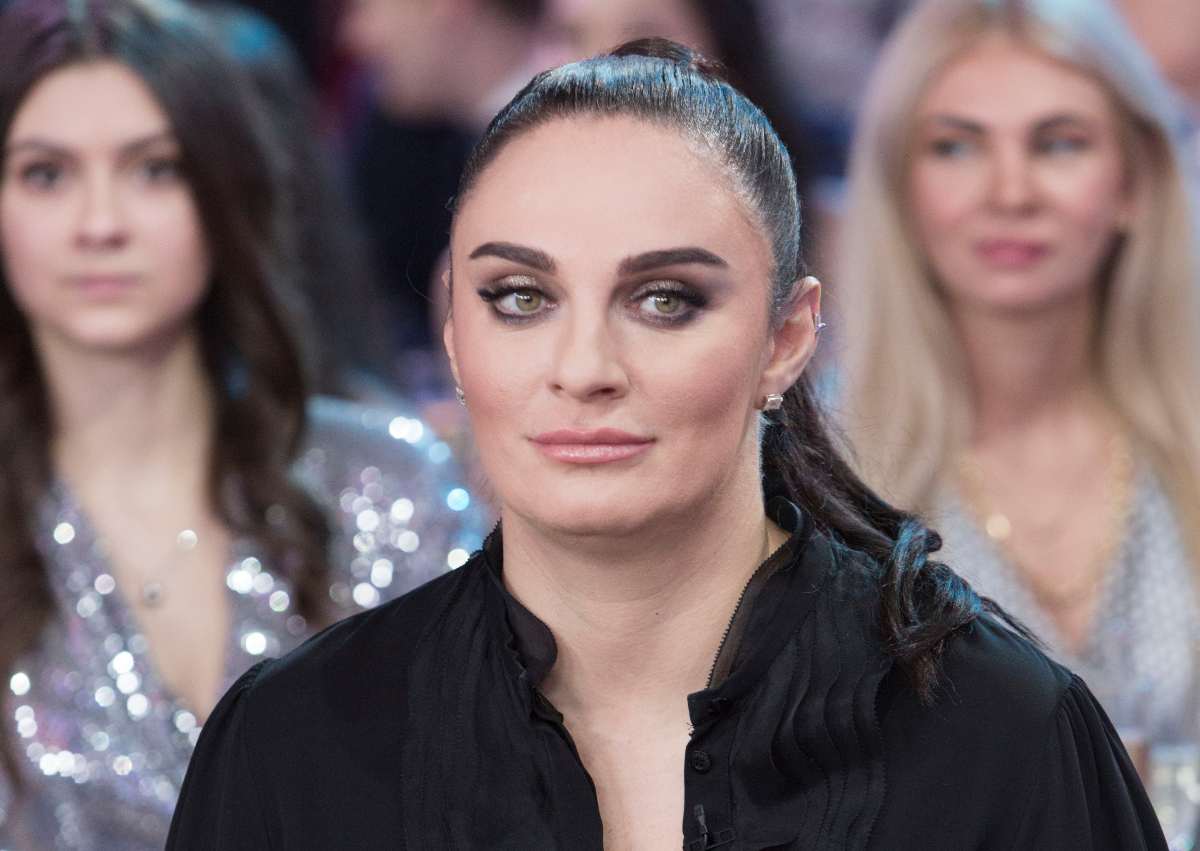 «Самая счастливая»: Ваенга показала любимого мужчину, и это не супруг