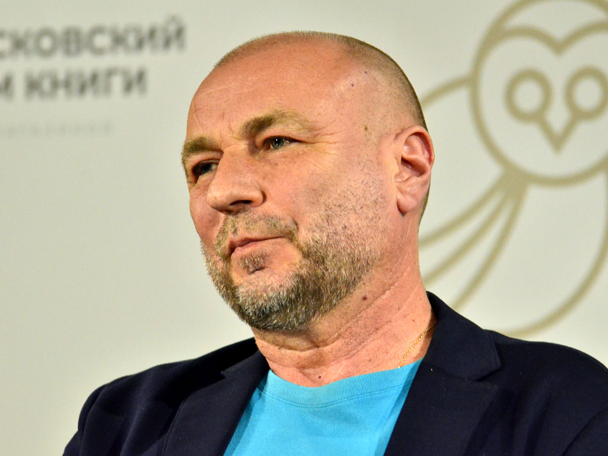 Емельяненко побрился по примеру Кадырова, а у Жулина волосы выпали из-за стресса: золотые лысины спорта