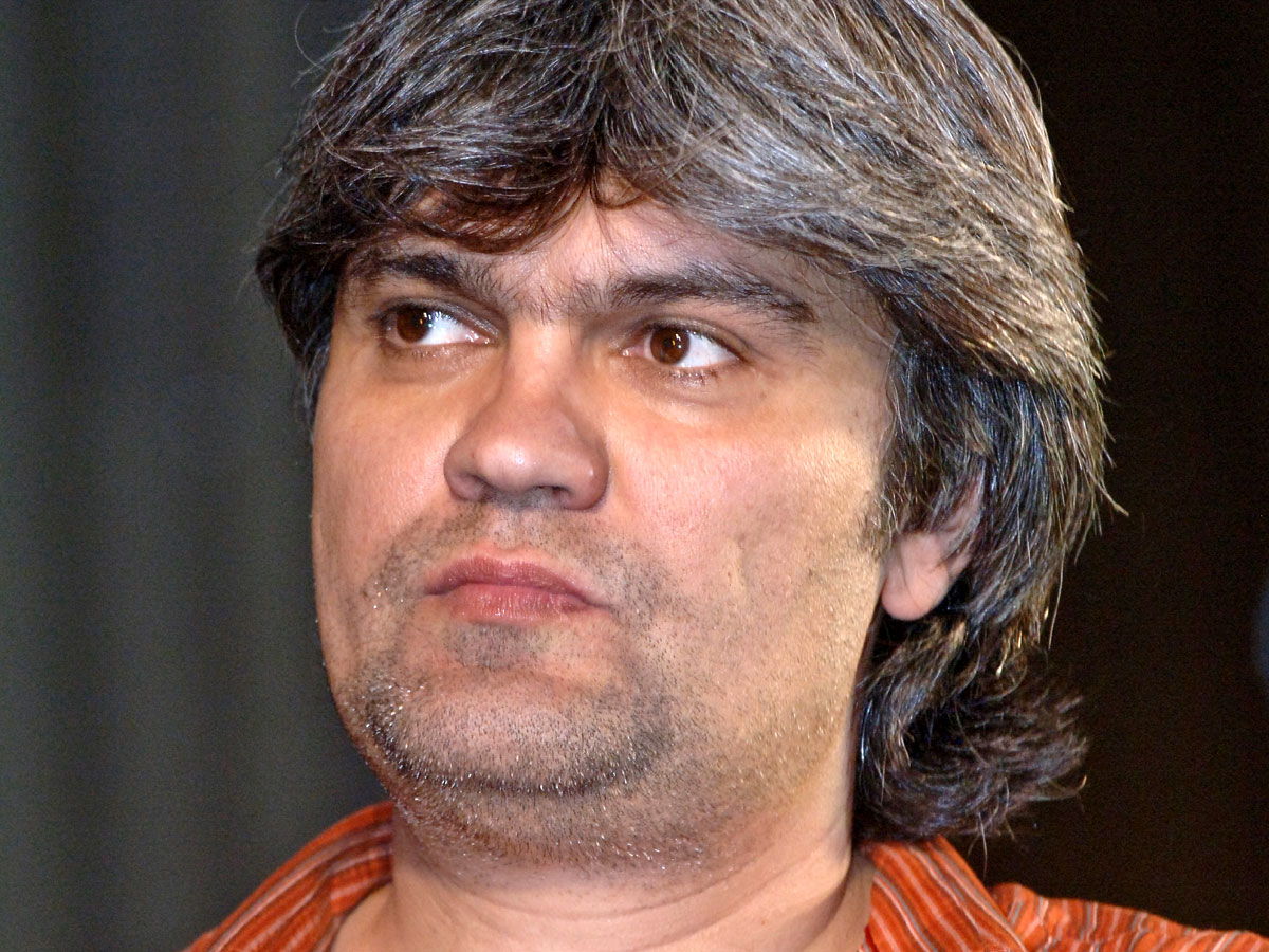 Пропавшую в Мариуполе маму режиссера «Маленькой Веры» нашли и подарили ходунки