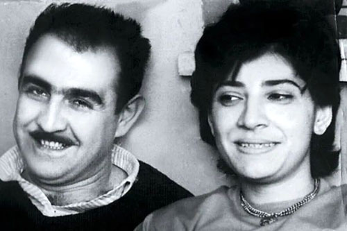 Молодые Нани и Мераб… В конце 90-х, будучи в редакции «Экспресс газеты», Брегвадзе уверяла, что после развода у нее не было ни одного мужчины. «Для грузинки это нормально, - лукаво ухмылялась звезда, - я для всех - святая!»