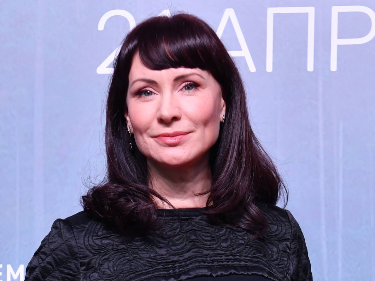 Нонна Гришаева явилась в прозрачном наряде на престижную премию