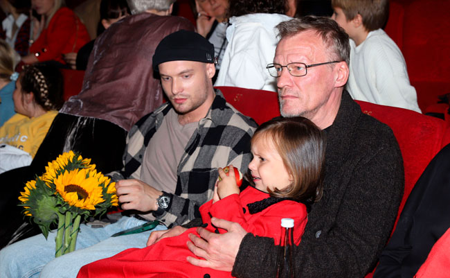 «Это очень личная история»: какими выросли дети Алексея Серебрякова