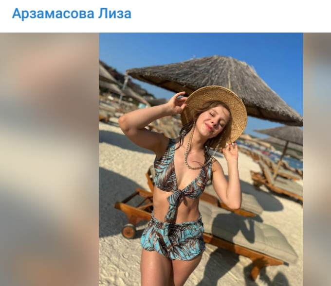 «От Галины Сергеевны не осталось и следа»: Арзамасова после сообщения о разводе выставила обнаженную грудь